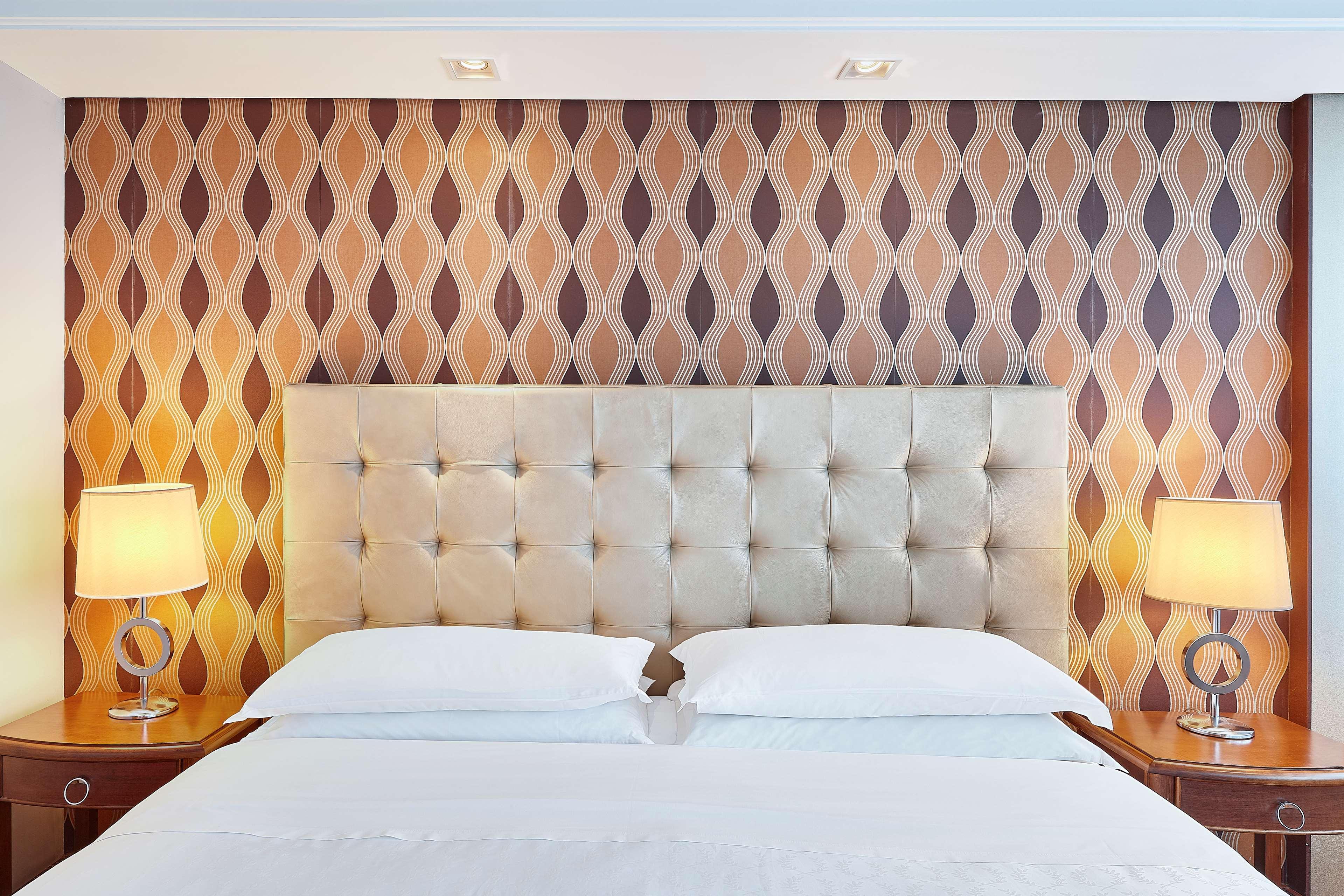 Hilton Porto Alegre, Brazil Hotel 5*