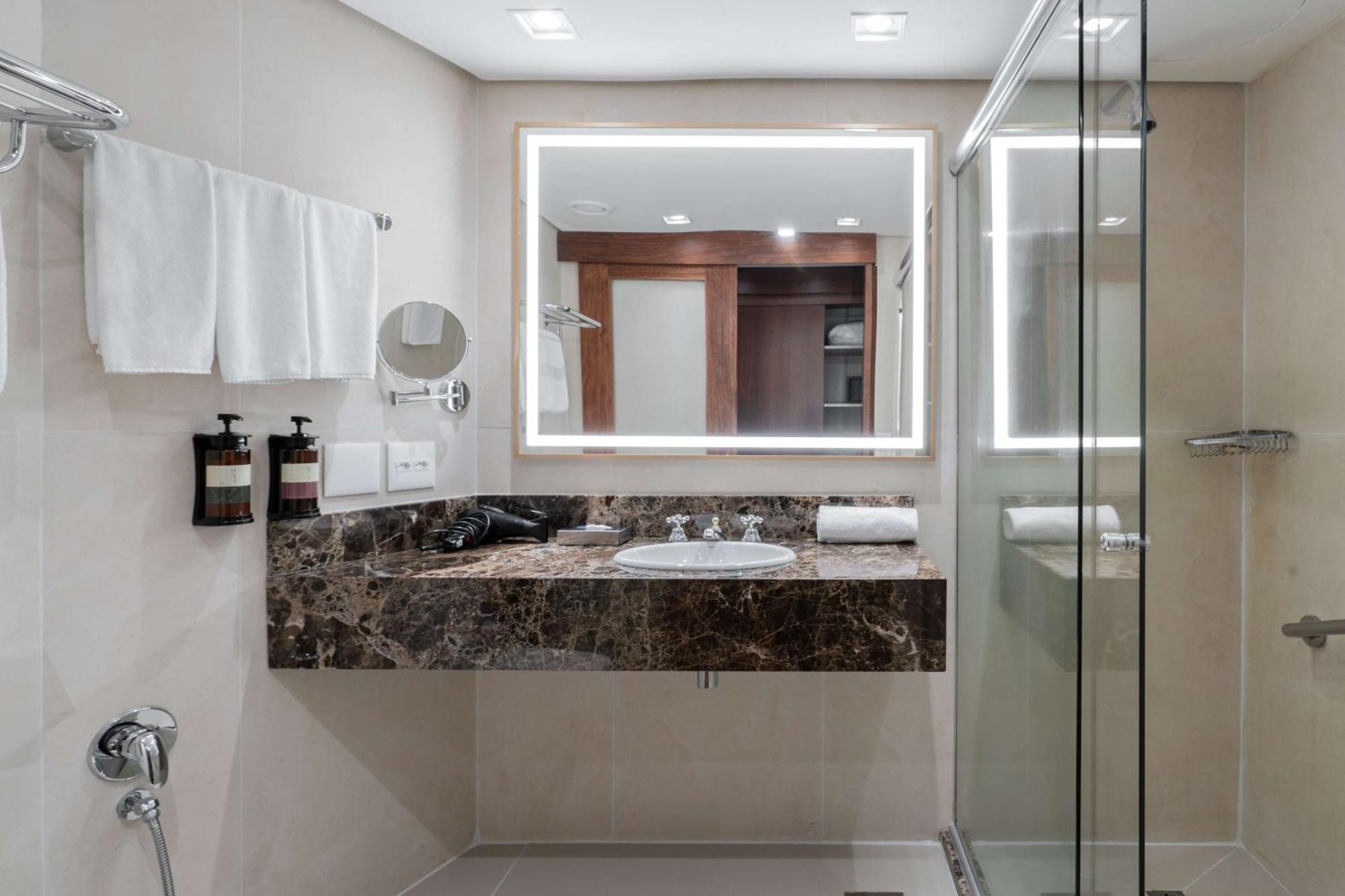 Hotel Hilton Porto Alegre, Brazil Porto Alegre